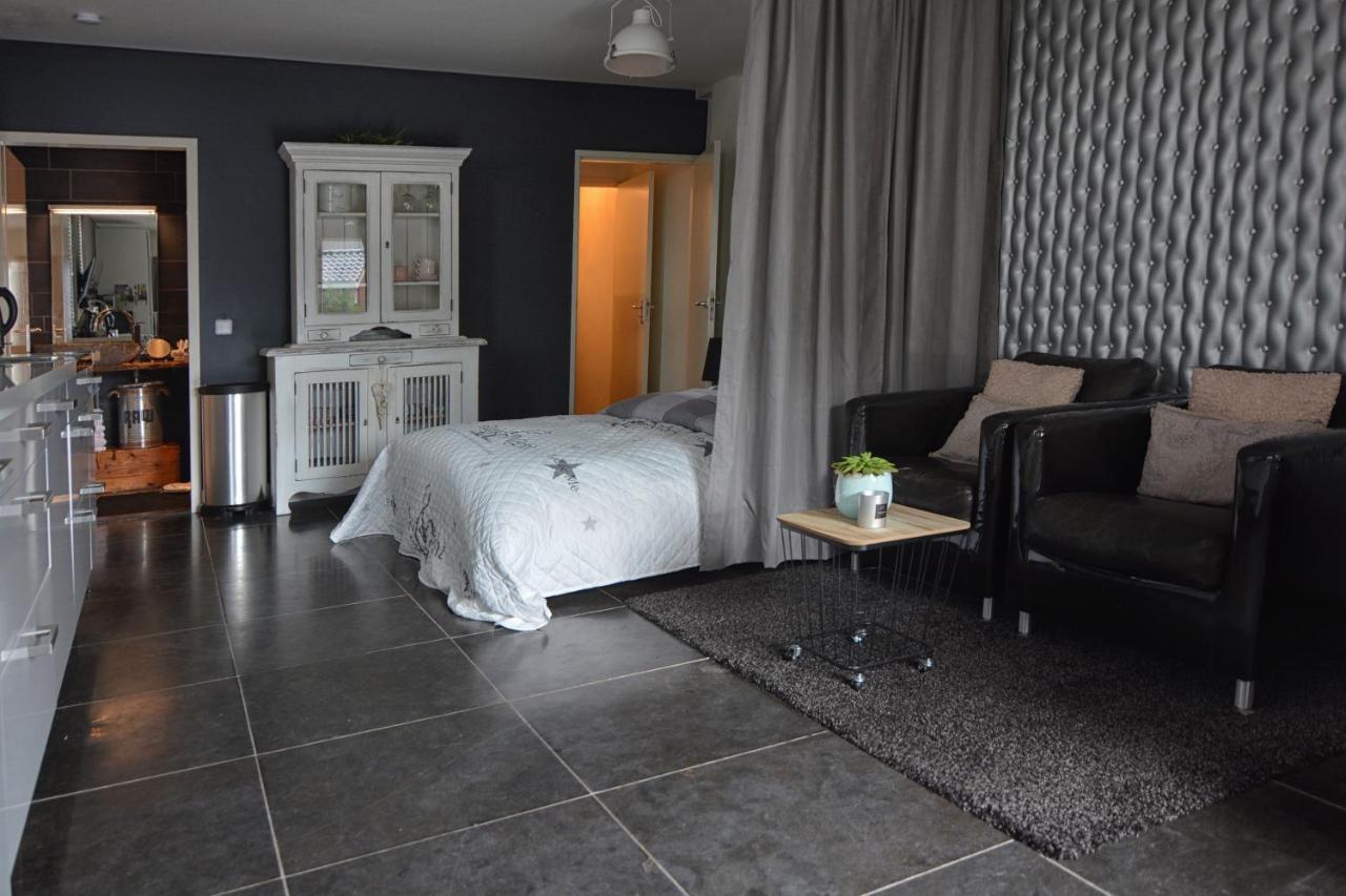 Bed & Breakfast "Aan De Banis" Rijssen Exterior foto